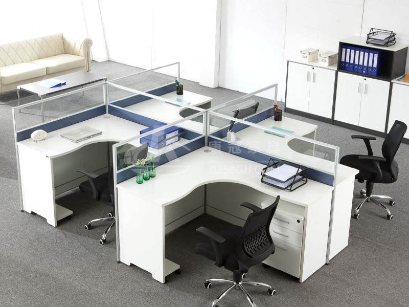 屏(ping)風(feng)辦公(gong)槕-08