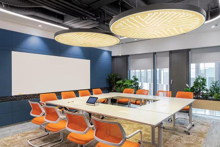 辦(ban)公沙(sha)髮選(xuan)購(gòu)時(shí)(shi)需(xu)要註(zhu)意什(shen)麼