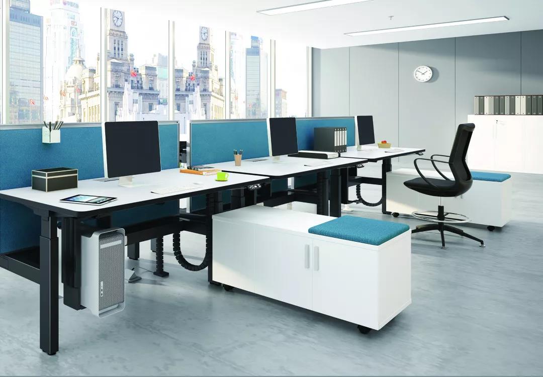 學(xue)校辦(ban)公(gong)傢(jia)具如(ru)何選(xuan)擇？