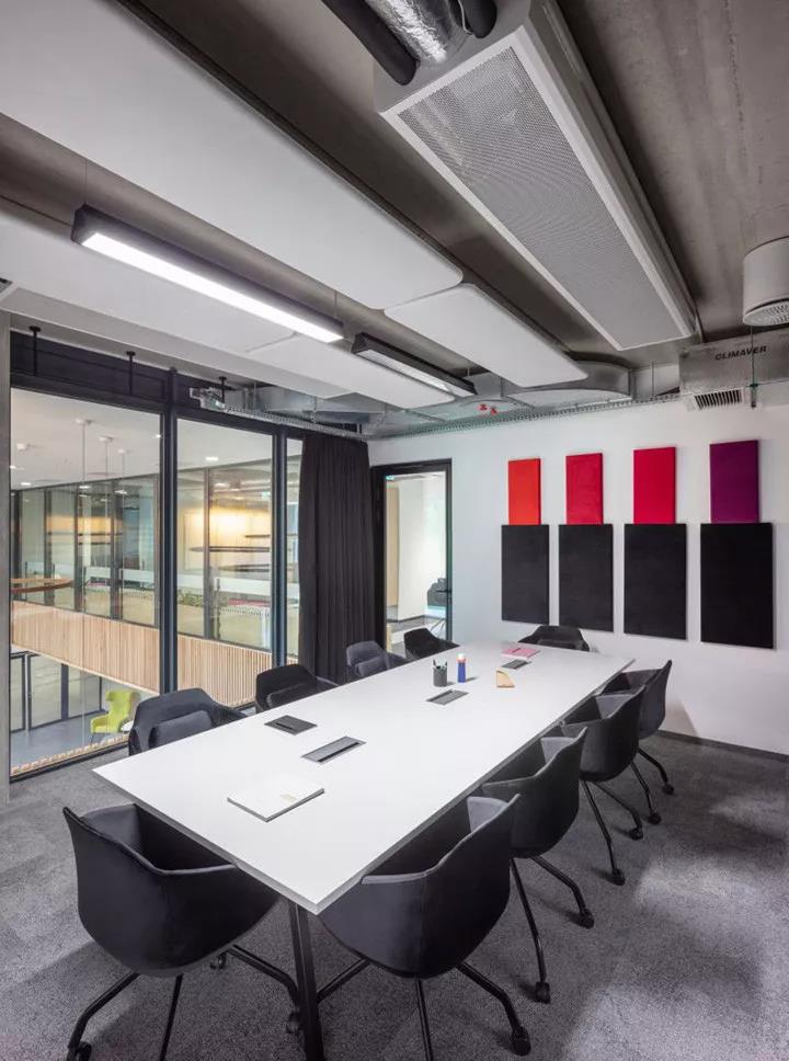 辦(ban)公室傢(jia)具搭(da)配(pei)知識(shi)妳學(xué)(xue)會了嗎(ma)