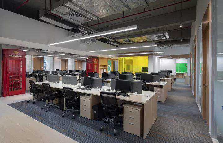 學(xué)(xue)會(huì)(hui)這幾(ji)招讓妳(ni)的(de)真皮辦公(gong)沙(sha)髮(fa)光潔(jie)如新(xin)