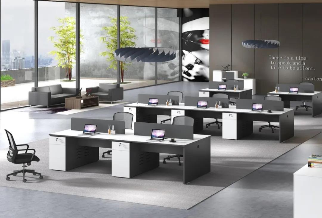 越(yue)來越的人喜(xi)歡(huan)選(xuan)擇定製(zhi)辦(ban)公(gong)傢(jia)具