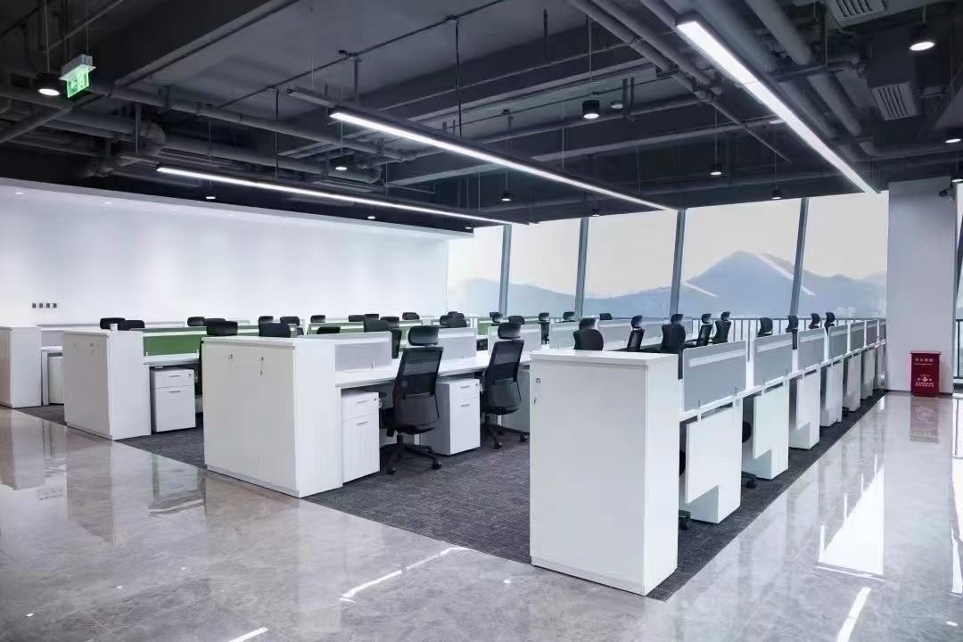 闆(ban)式辦(ban)公傢(jia)具(ju)的選購(gou)常(chang)識